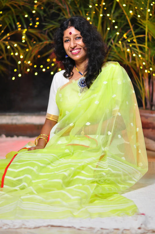 Semi Muslin Saree - Ultralight and Gorgeous