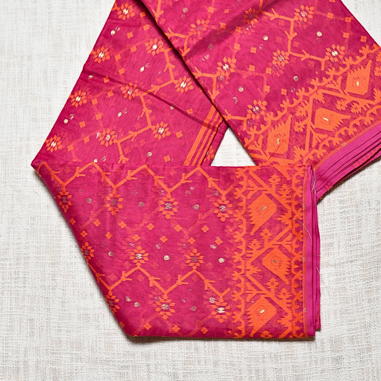 Laalimaa - Timeless Elegance in Every Weave – Jamdani Saree ✨