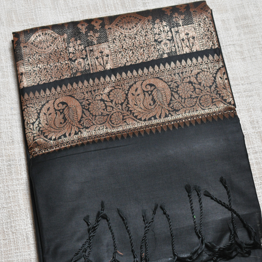 Regal Charm – Muga Katan Saree with intricate zari work with matching Blouse Piece ✨