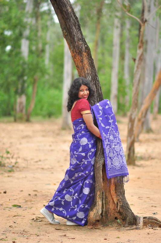 Shimmering Violet Dream – Jamdani