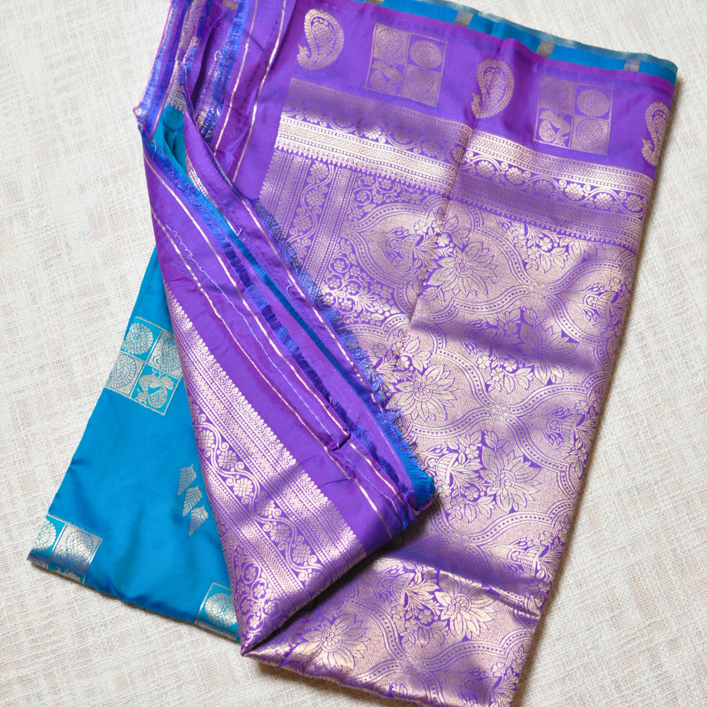 Graceful Heritage – Semi Baluchari Saree with Matching Blouse Piece ✨