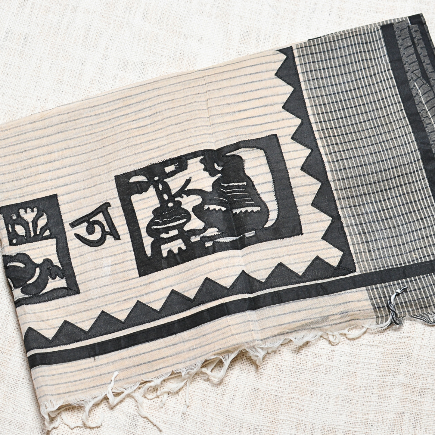 Elegance in Every Thread – Cotton Applique Saree ✨Sahaj Path design