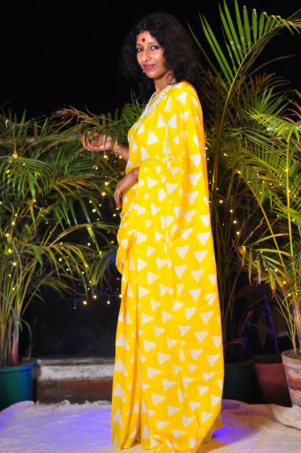 Sunny Elegance – Jaipur Molmol Cotton Saree with Matching Blouse Piece ☀️✨