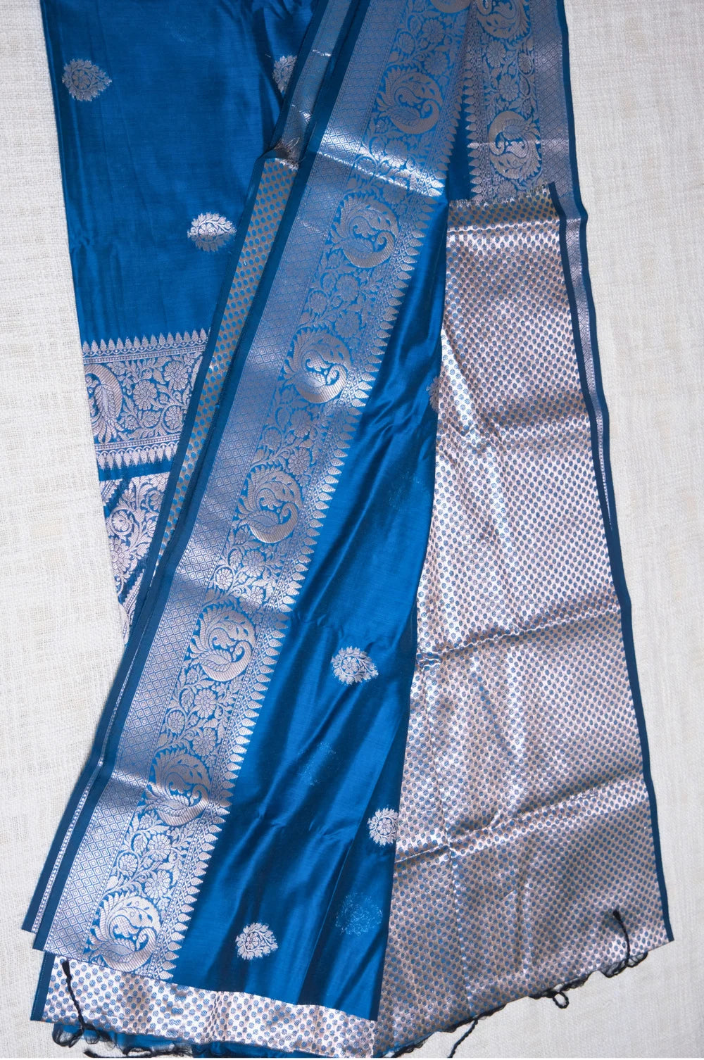Neelabali - Muga Katan