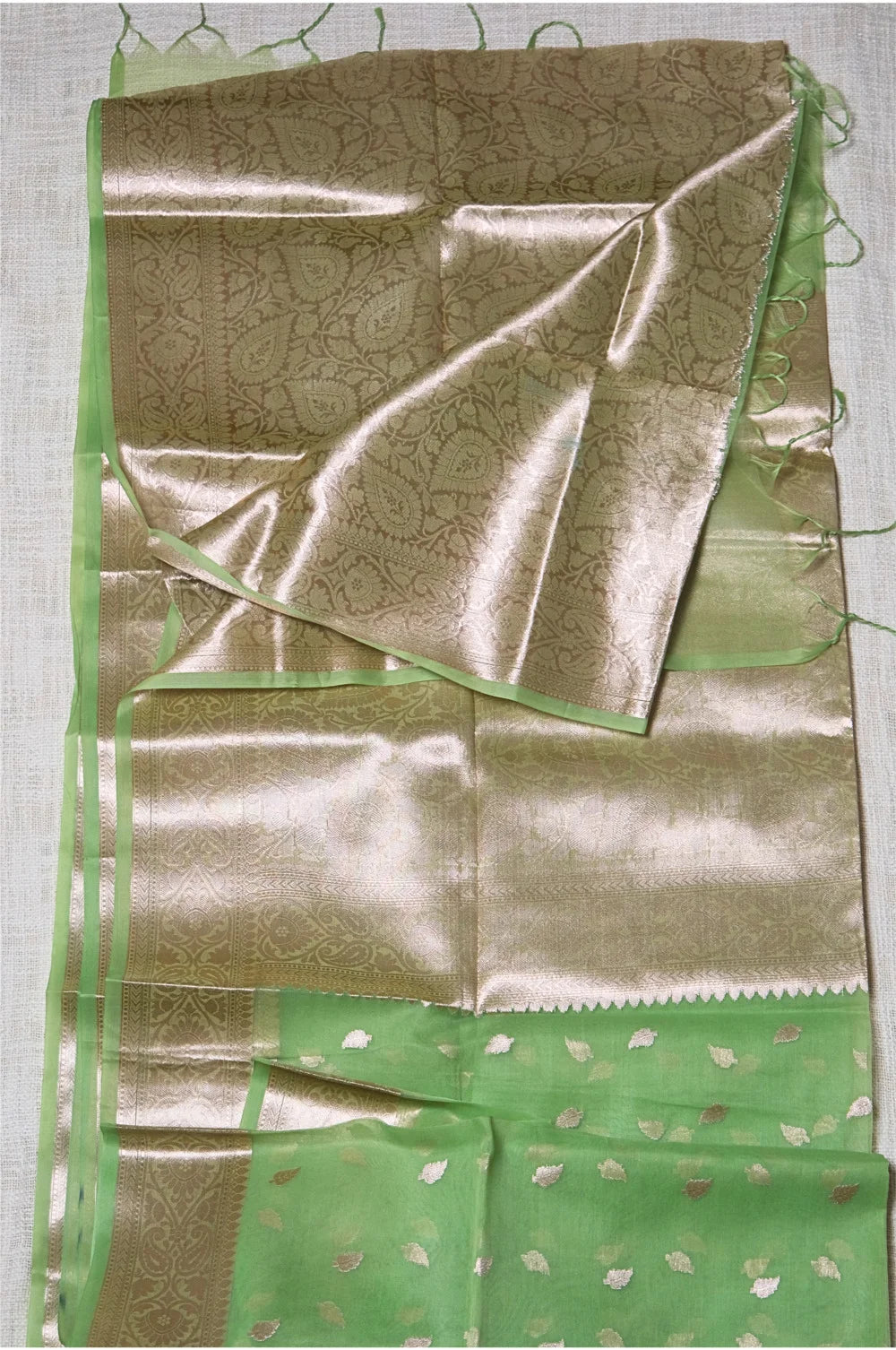 Jhawra Paata - Silk