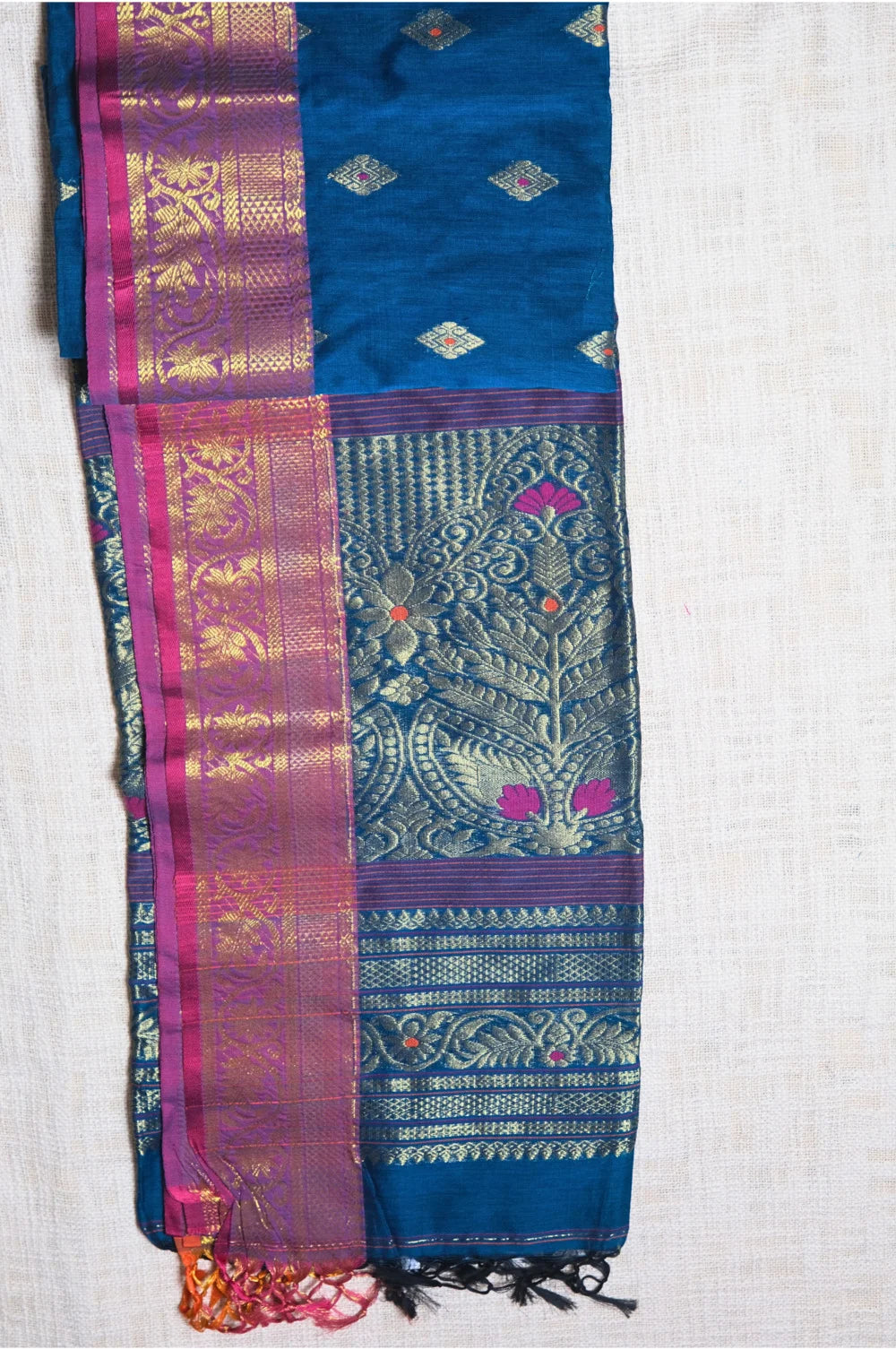 Neelkamal - Khadi Benarasi