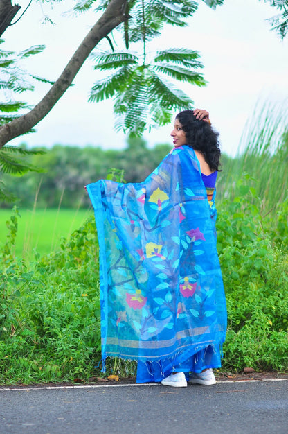 Azure Bloom - Handwoven Tissue Jamdani