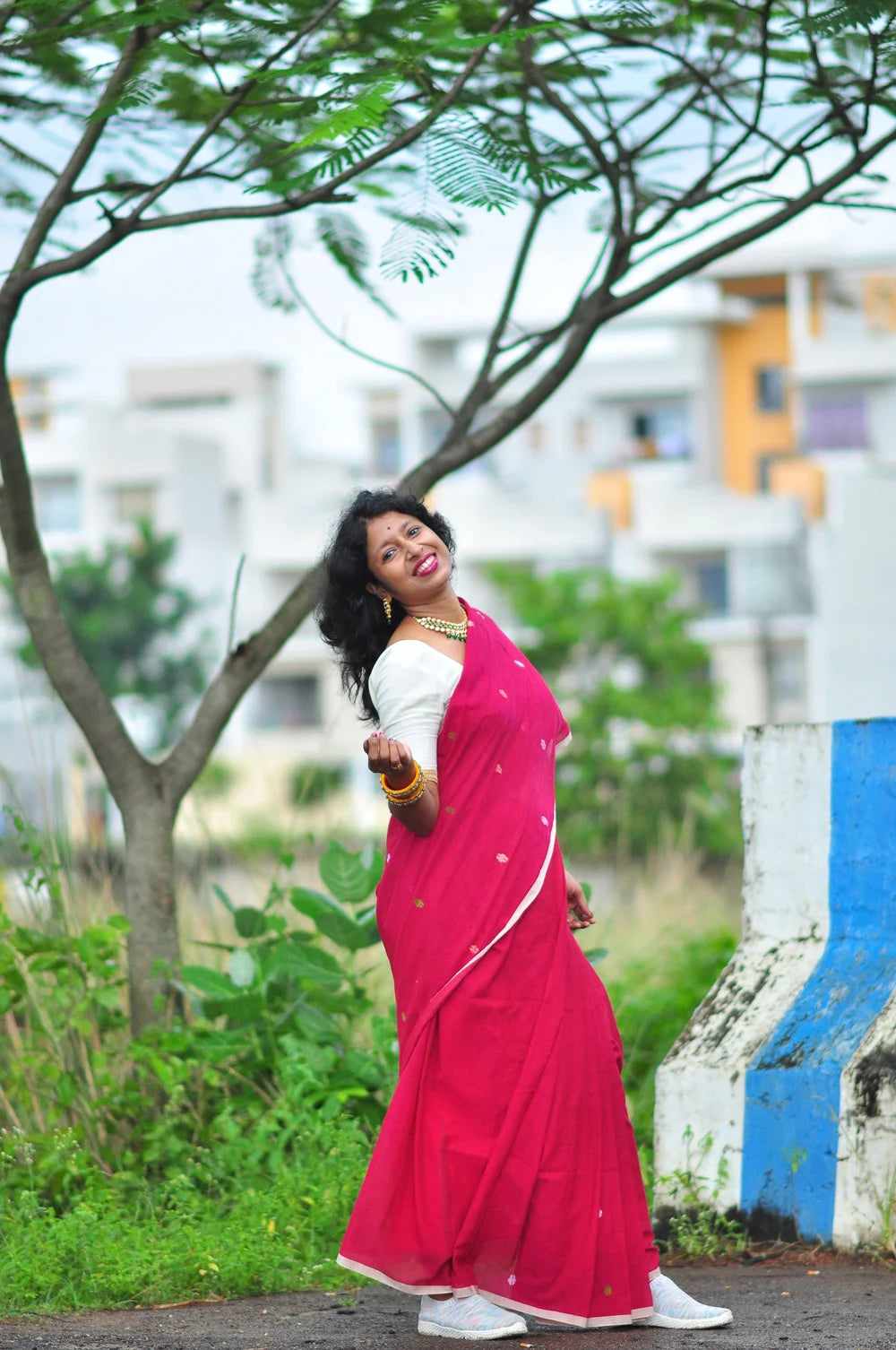 Meditating Woman - Soft Jamdani