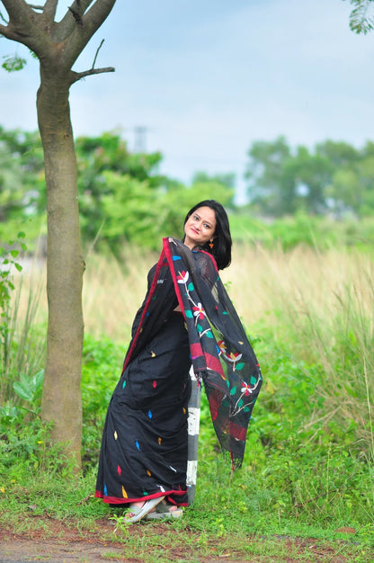 Midnight Melody – Soft Jamdani