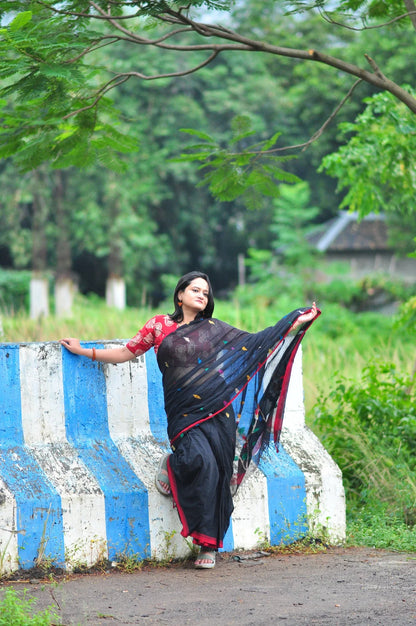 Midnight Melody – Soft Jamdani