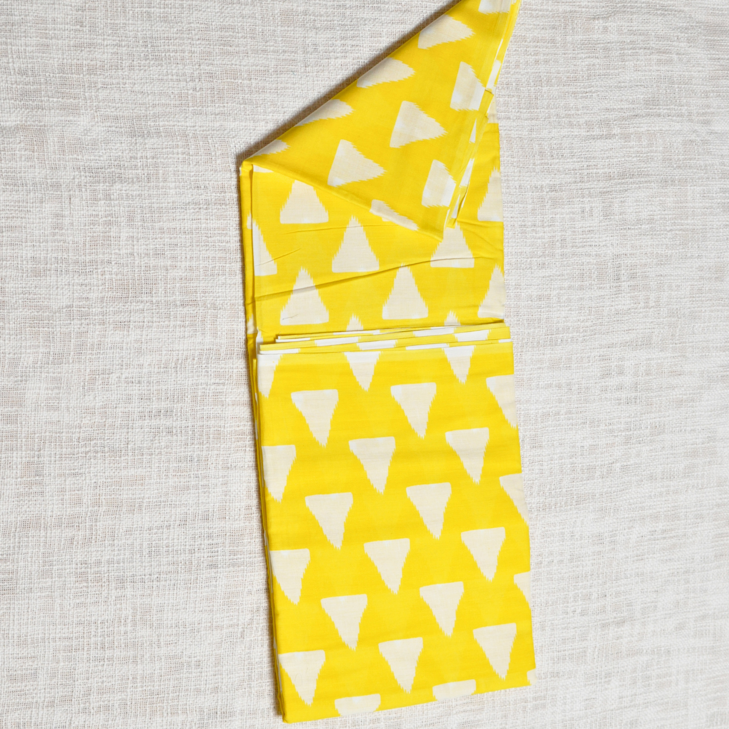 Sunny Elegance – Jaipur Molmol Cotton Saree with Matching Blouse Piece ☀️✨