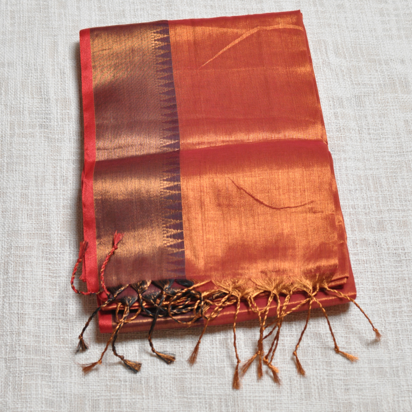 Bonhi – Tissue Saree with Matching Blouse Piece ✨