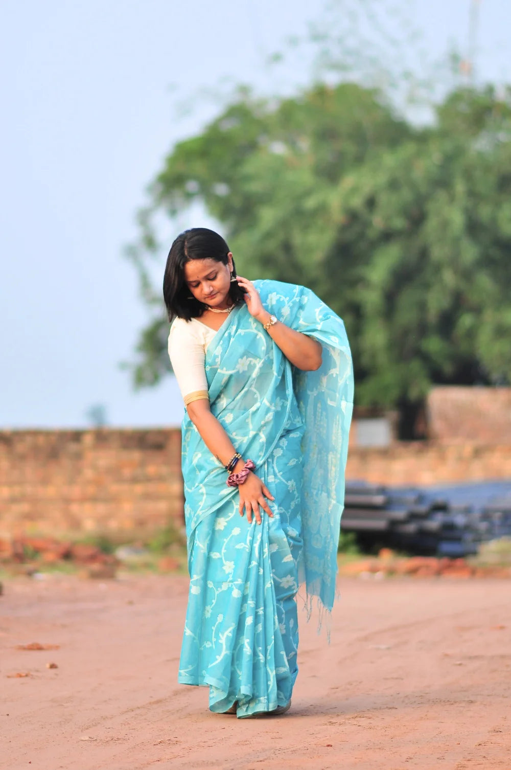 Neelanjana - Cotton Jamdani