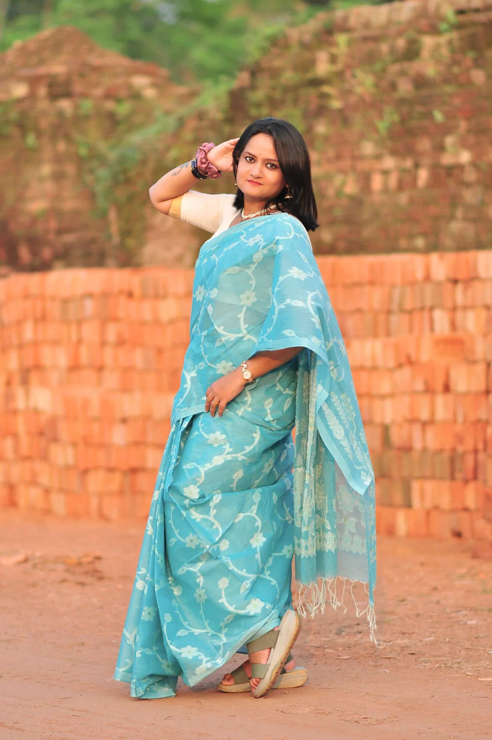 Neelanjana - Cotton Jamdani