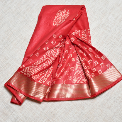 Graceful Elegance – Semi Bapta Saree with Matching Blouse Piece ✨