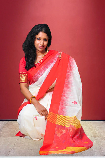 Pushpo Laalima - Handloom