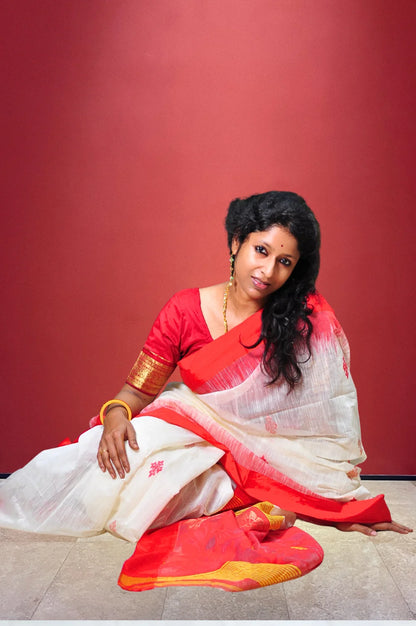 Pushpo Laalima - Handloom