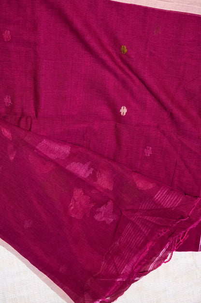 Meditating Woman - Soft Jamdani