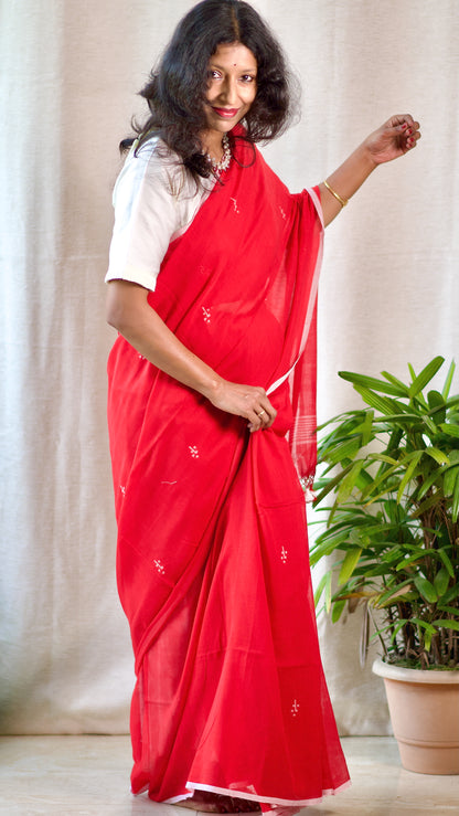 Soft Cotton Khadi Saree with Blouse Piece – Timeless Elegance & Everyday Comfort ✨