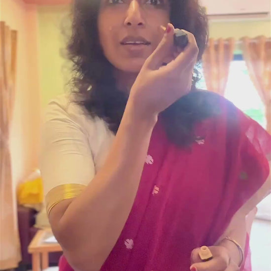 A Simple makeup with this saree